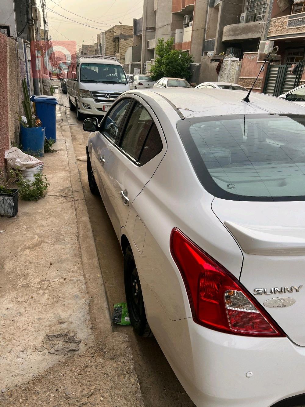 نيسان صني